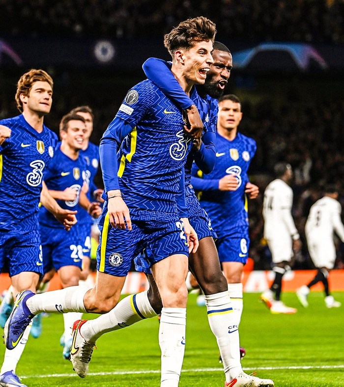 英雄联盟下注平台 -关于孟菲斯灰熊训练开放日，集结日复出首秀引欢呼，欧冠在即，阵容厚度经受考验的信息