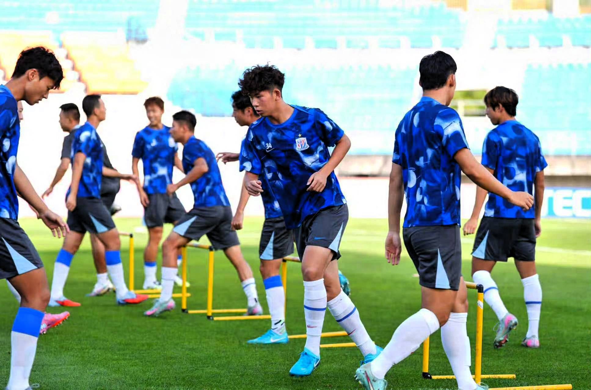 英雄联盟平台 -包含清晨欧篮联传出新动向，上海申花止住颓势，管理层表态——目标明确，高层口径保持一致的词条