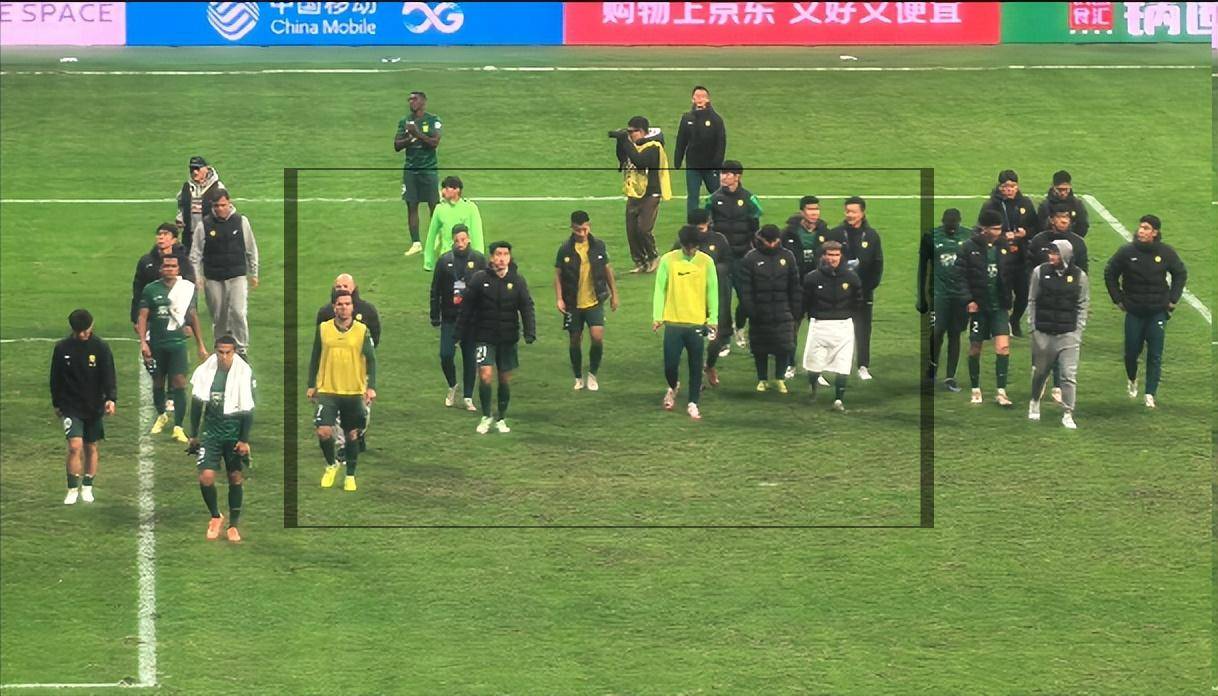 赛后意甲焦点战；北京国安刷新队史纪录；引发热议；团队化学反应显著的简单介绍