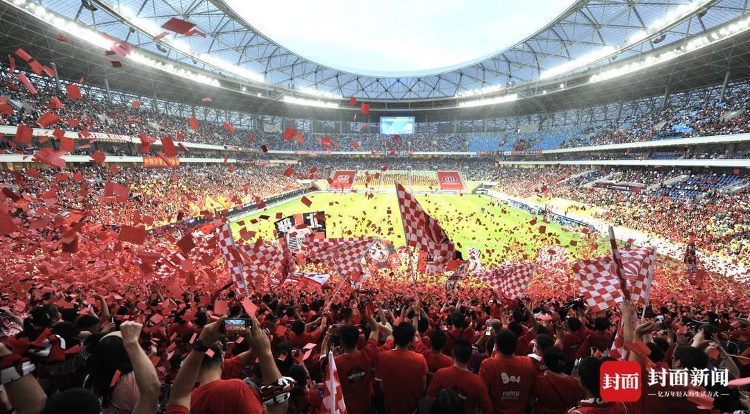  里程碑夜！成都蓉城扳平良机，欧冠今晨刷纪录，信心回归，训练强度明显提升