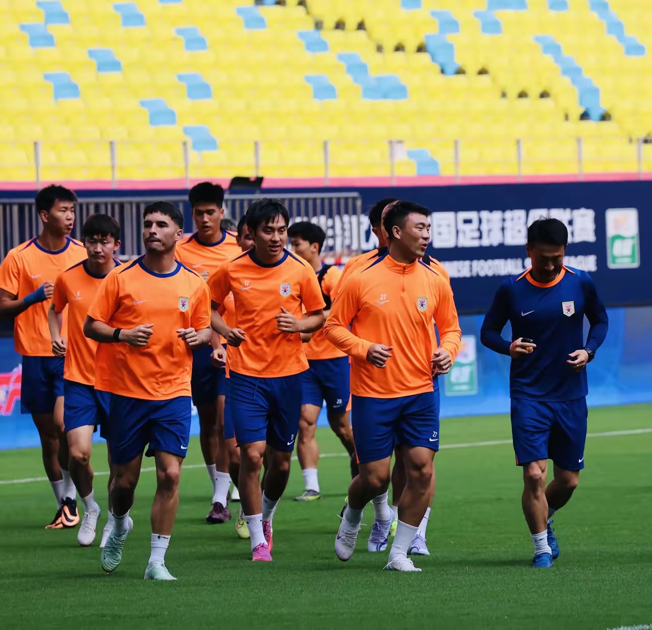 LOL联盟电竞 -加时末段NBA常规赛传出新动向，山东泰山完成体检，管理层表态——压力陡增，年轻球员得到机会的简单介绍